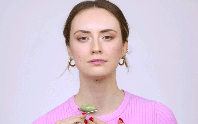 how and when to use jade roller